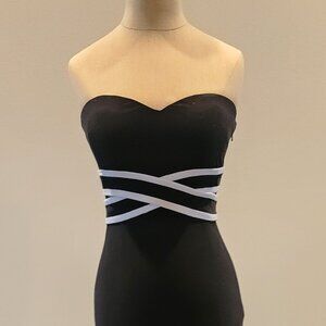 La Femme Fitted Sweetheart Criss-Crossed Waist Long Gown